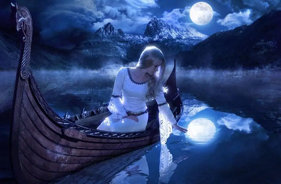 “Lunar Mysteries” psychological training in Kharkiv!